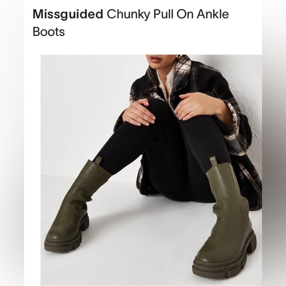 Missguided Chunky pull on Chelsea Y2K Style boots in Army Green Women’s size 9.5 - Picture 1 of 8